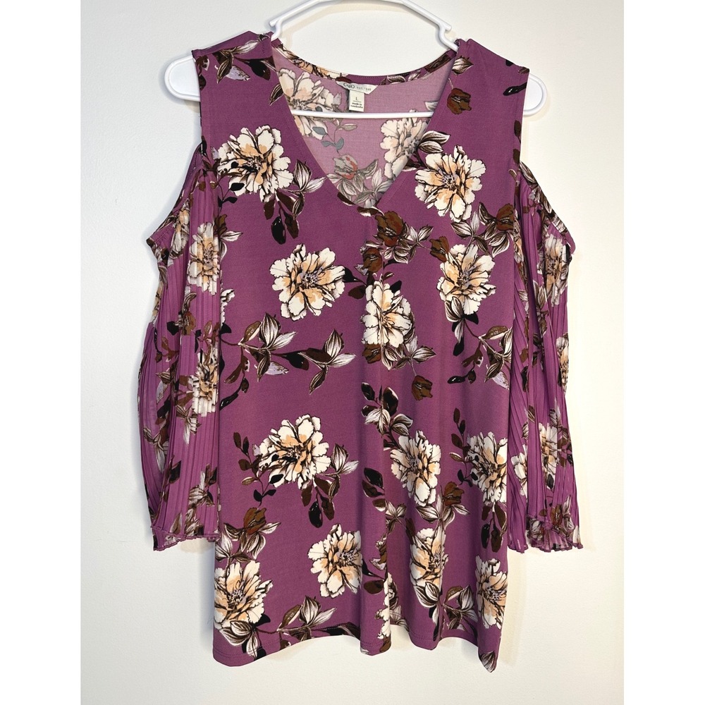 Cato Cold Shoulder Blouse Womens Large Purple Floral Pleated Sleeve Excellent